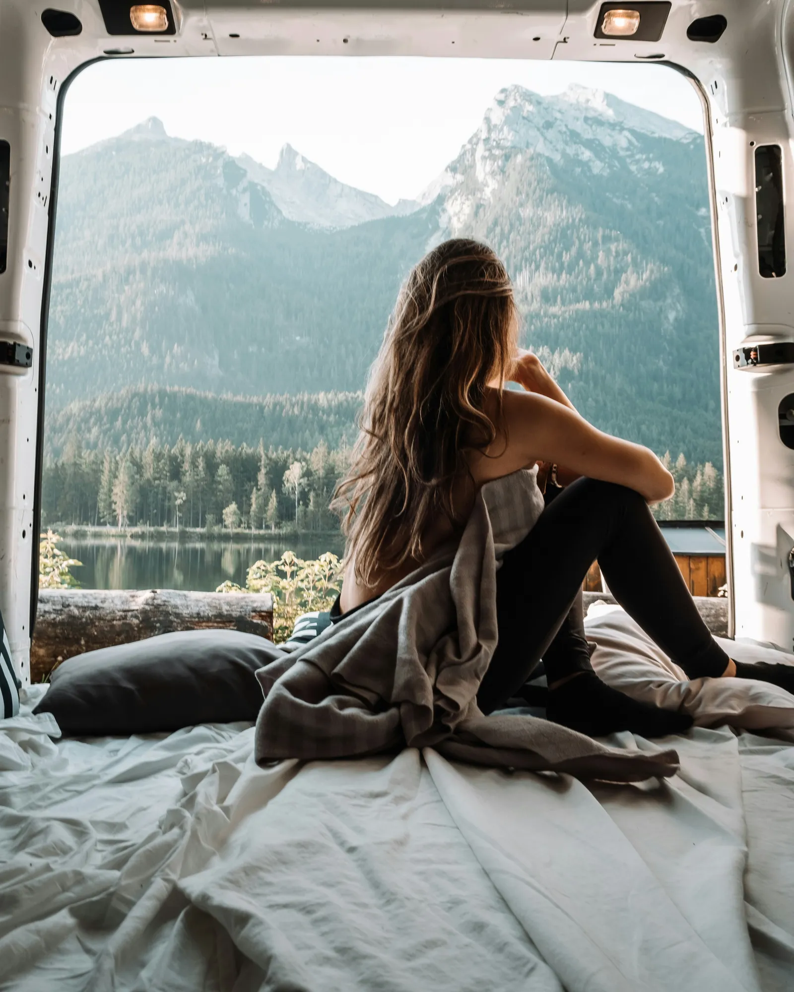 UNA SPEDIZIONE. MILLE MOMENTI. — 2